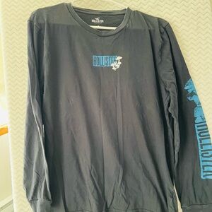 Hollister Black Long Sleeve Tee with Minimalist Design